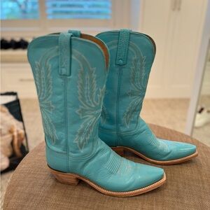 Lucchese Turquoise Leather Cowboy Boots with Classic Stitching women’s 9